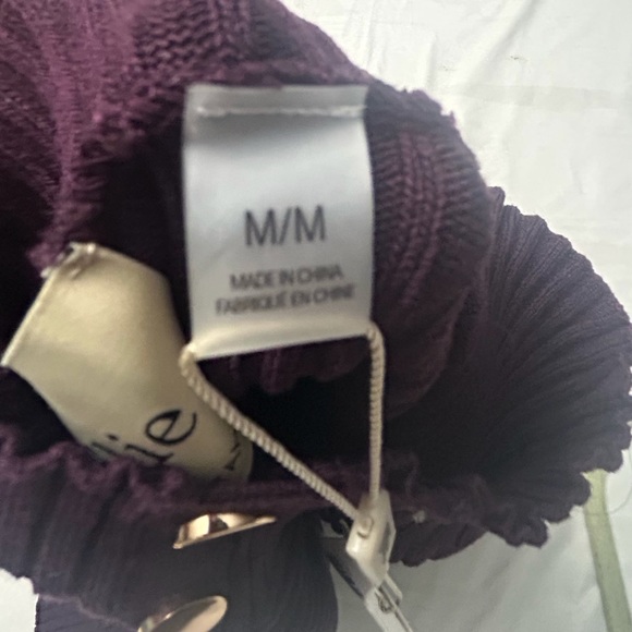 Elie Tahari sweater - Picture 12 of 15